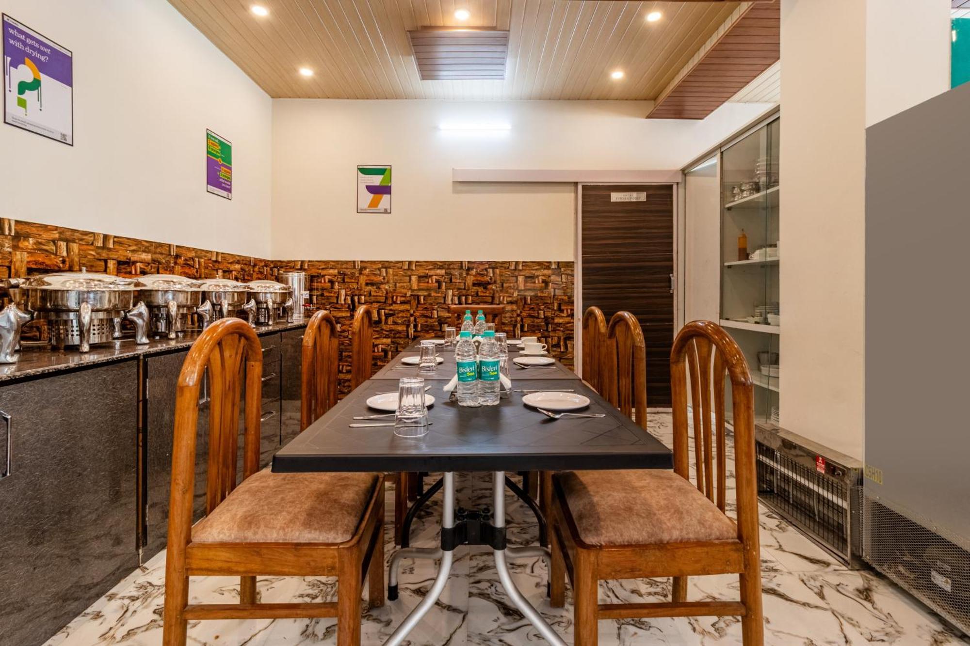 西姆拉 Treebo Srishti Vaikunth With Mountain View酒店 外观 照片