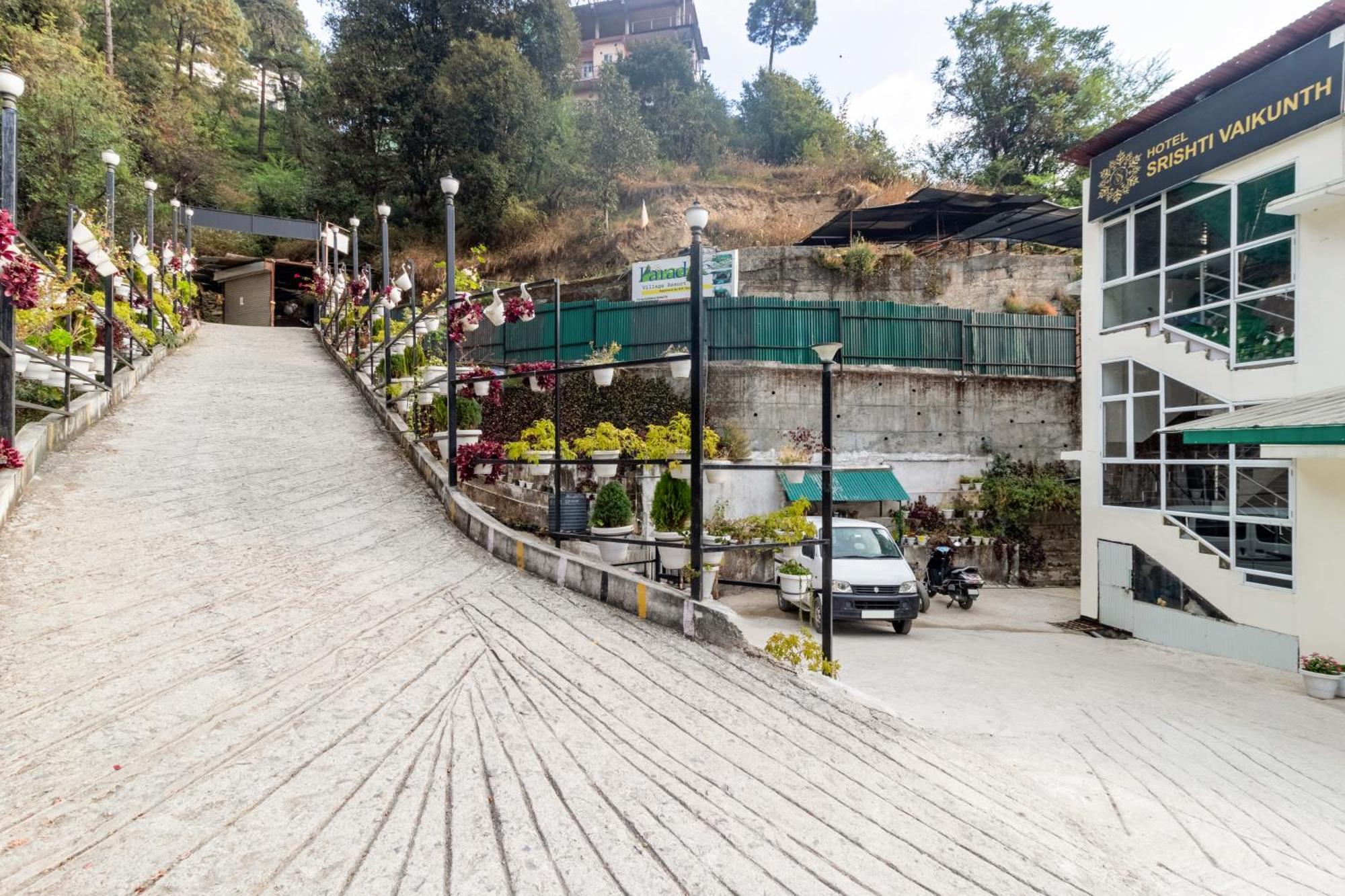西姆拉 Treebo Srishti Vaikunth With Mountain View酒店 外观 照片